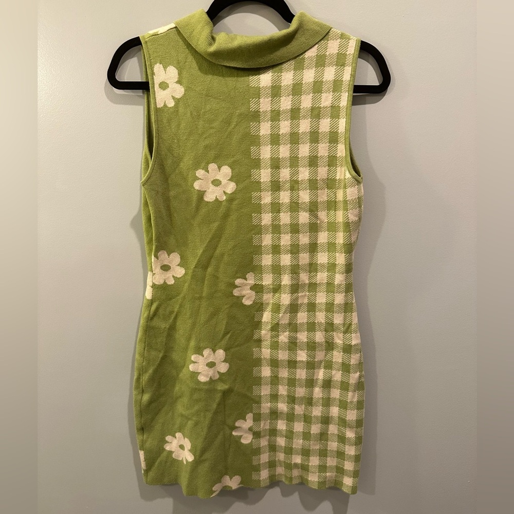 Lelis Olive Green Split Patterned Collared Sweate… - image 3